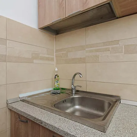 Inviting On Decebal Boulevard In