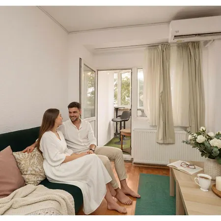 Inviting On Decebal Boulevard In Bucarest