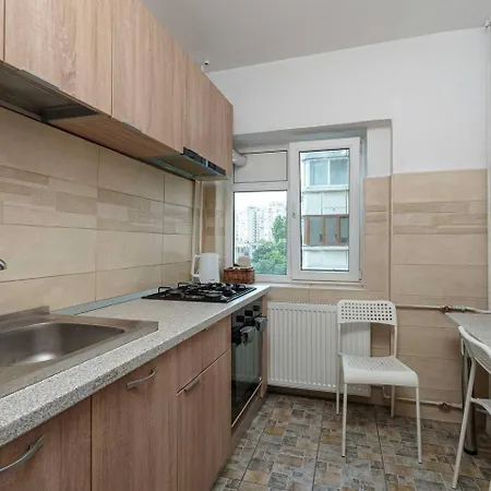 Modern Studio On Decebal Boulevard Bucharest